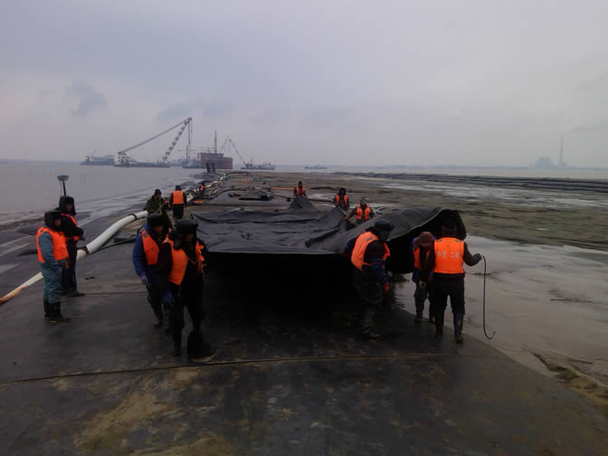 滬通鐵路長江大橋HTQ-1標臨時工程記實報告